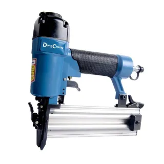 Súng bắn đinh DongCheng DF50