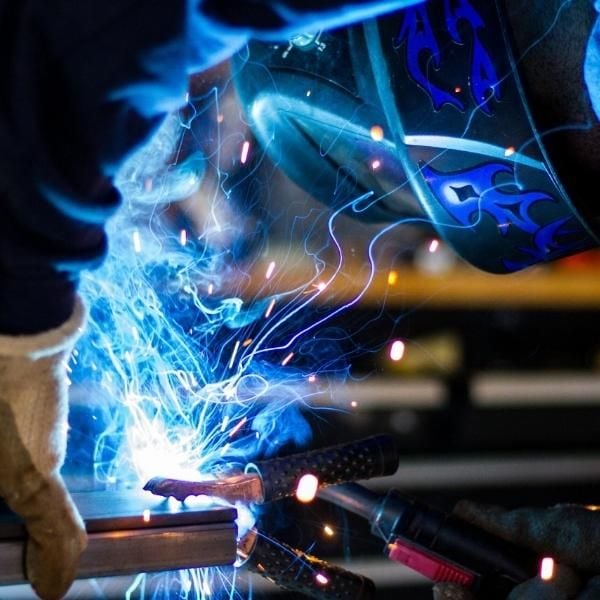 Hiểu Biết Về Biện Pháp An Toàn Khi Sử Dụng Máy Hàn MIG
