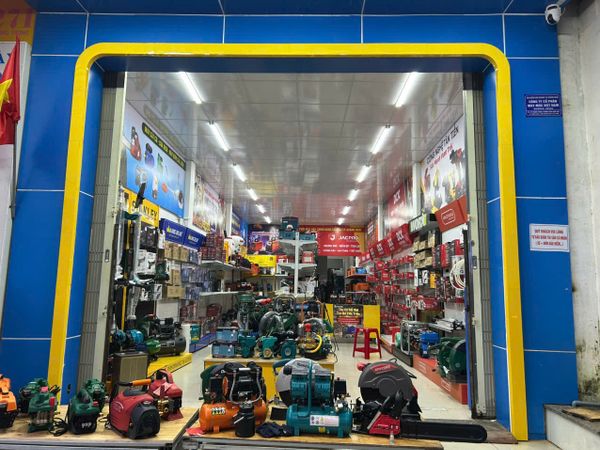 Mua máy hàn đến Tổng kho TC Depot Quận 1